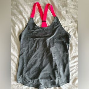Nike dry fit loose workout tank size m